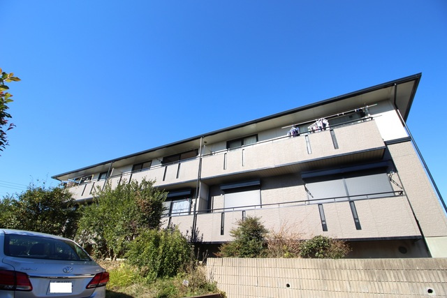 ルミエールFの外観