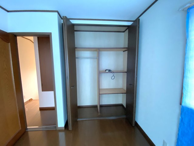 井上貸家の収納