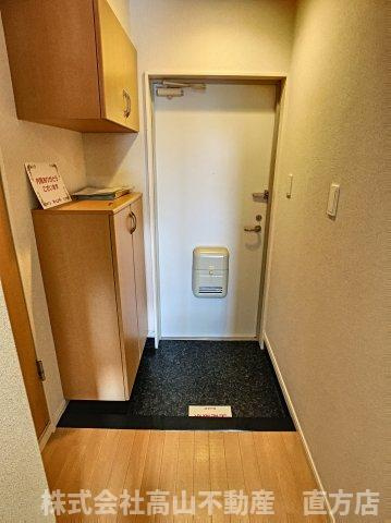 Slow Hand 弐番館の玄関