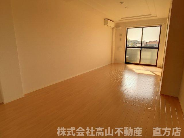 Slow Hand 弐番館の居間・リビング