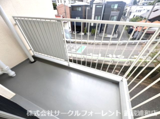 浦和白幡東中層住宅のバルコニー|北側のバルコニーです