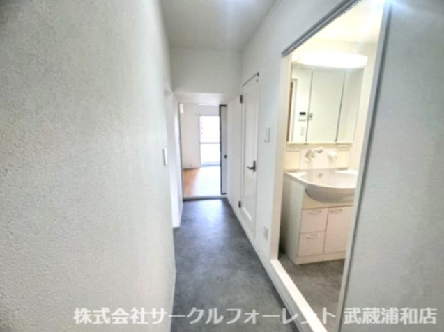 浦和白幡東中層住宅の内装|おしゃれな内装です