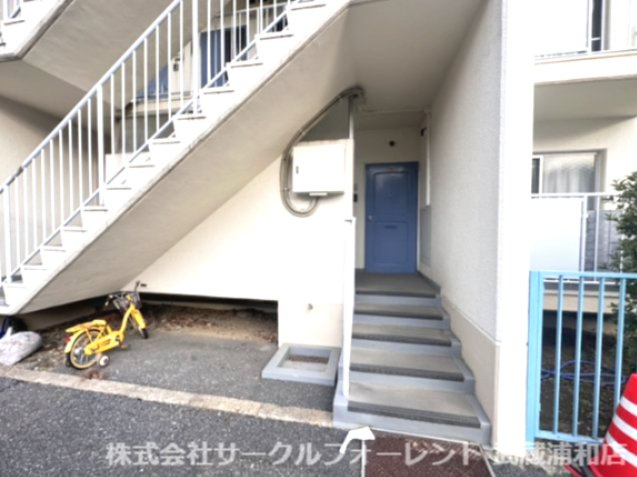 浦和白幡東中層住宅のエントランス|エントランスです
