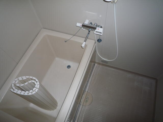 グリーンヒルズの浴室