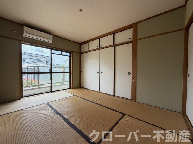 グリーンヒルズの内装
