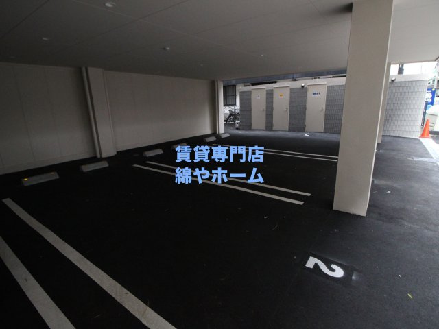 セラ玉出ウェストの駐車場|駐車場に車を止められます