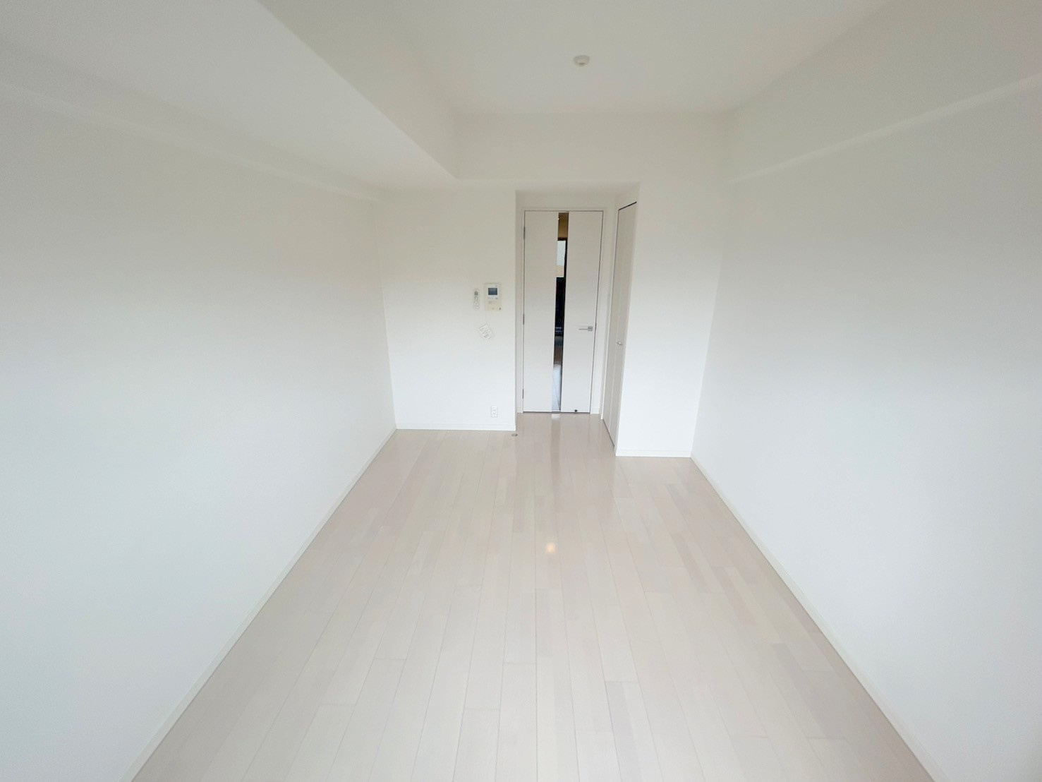 S-RESIDENCE新大阪駅前の居間・リビング