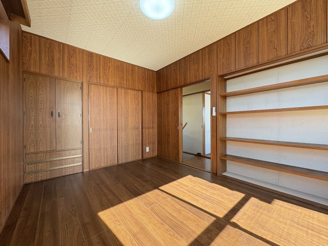 藤枝市　稲川　中古住宅　３LDKの洋室