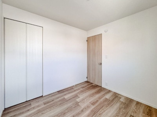 【洋室】 | 美園ミノリエ  花梨