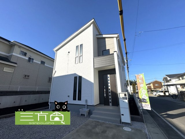 新築　高崎市上小鳥町第6　Livele Garden.S　１号棟の外観|現地写真　堂々完成！ご内覧等、お気軽にお問合せください♪　							
