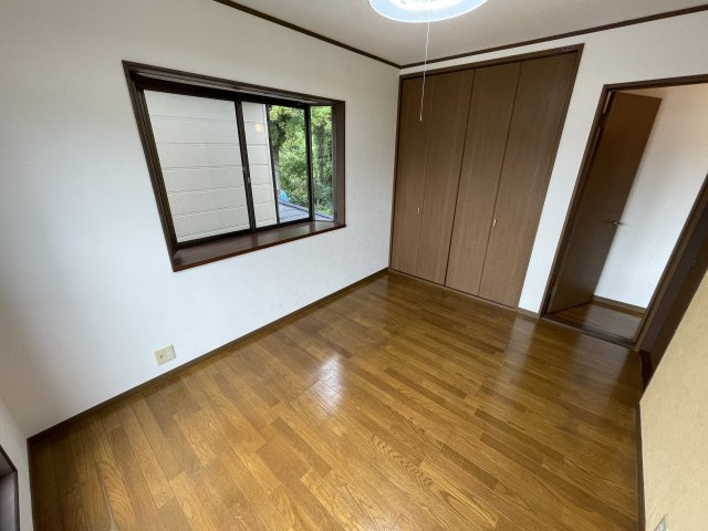 上谷新田貸家の居間・リビング