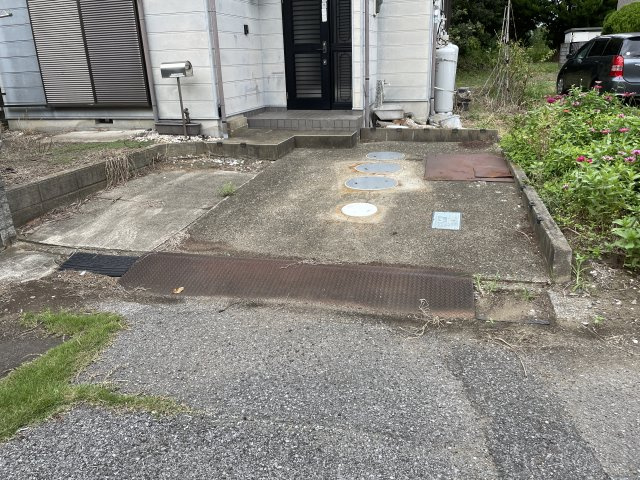 上谷新田貸家の駐車場