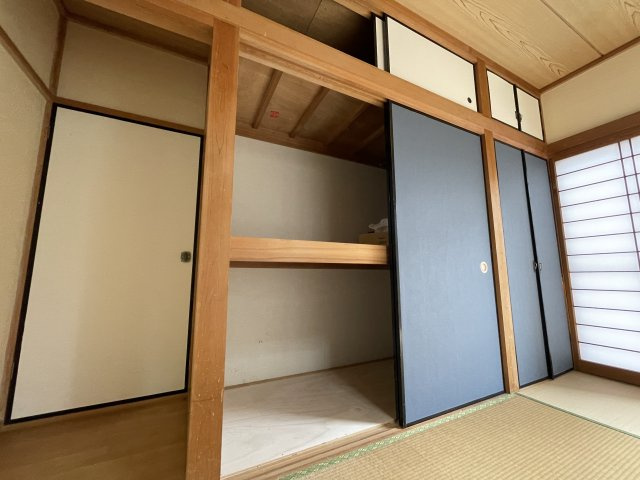 上谷新田貸家の収納