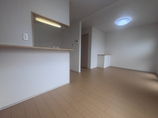 グリーンアベニュー　Ｅの居間・リビング