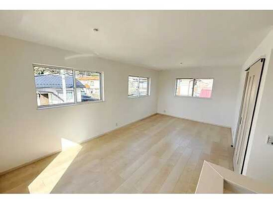 【居間・リビング】