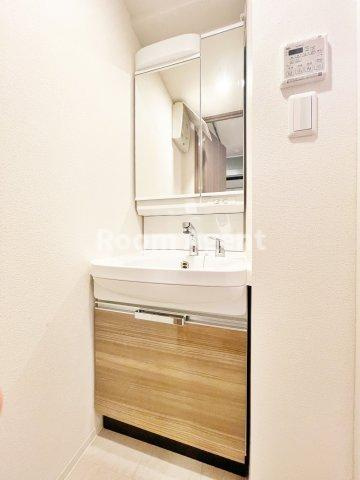 プレサンス東別院駅前Ⅱの洗面所