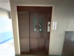 エレベーター付き