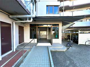 エントランス（外）