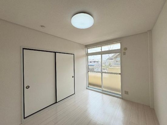 エクセル富貴ノ台の寝室