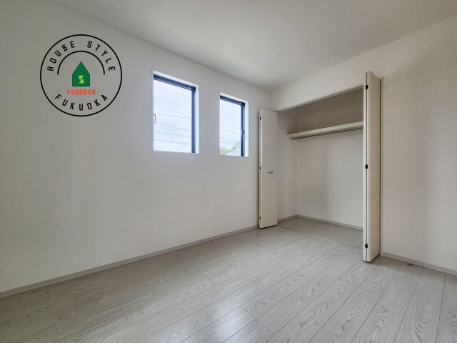 福岡市東区雁の巣1丁目第3-1棟(１号棟)の内観：施工例|落ち着いた色調の洋室です。