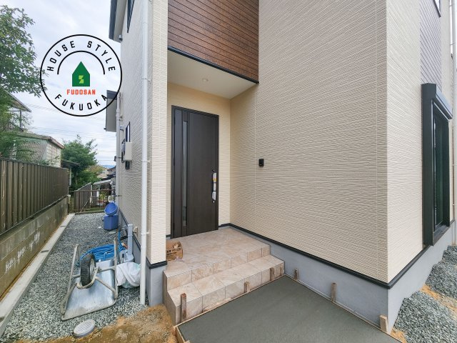 福岡市東区雁の巣1丁目第3-1棟(１号棟)の外観：施工例|おでかけの時も帰った時も、「我が家」を最初に感じでもらえる素敵な空間に。