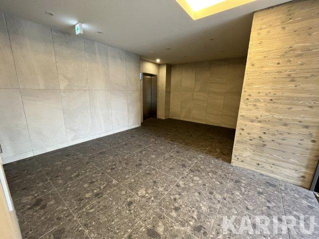 ウインズコート城北パークのロビー|ゆとりのあるロビーです