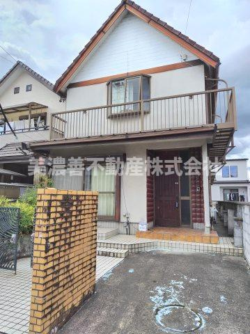 ６５８６２　岐阜市大福町中古戸建ての外観