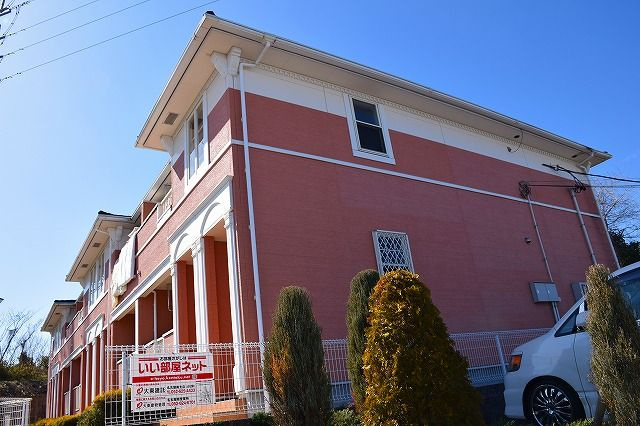 グランシス富木島の外観