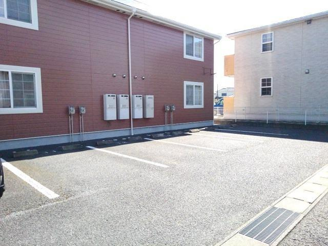 ペアハウスヒロセＤの駐車場|駐車場