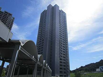 Acityタワーズウエスト・ウイング棟の外観