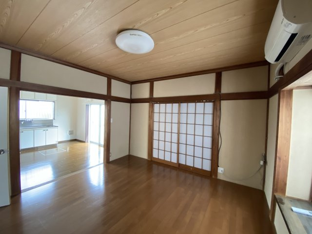 大網白里市北飯塚J邸戸建の洋室