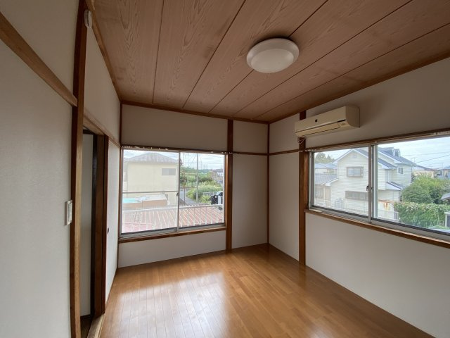 大網白里市北飯塚J邸戸建の洋室