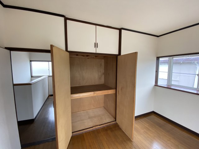 大網白里市北飯塚J邸戸建の収納