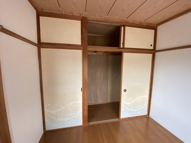 大網白里市北飯塚J邸戸建の収納