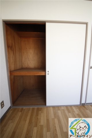 第一イワサキビルの収納