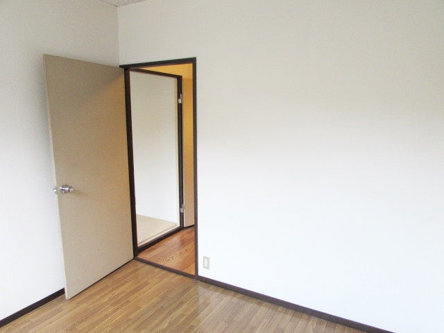 ハイツ椿園2のその他