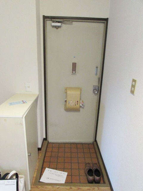 ハイツ椿園2の玄関|きれいな玄関です