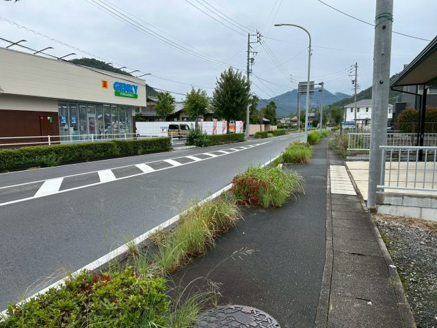 売土地　岐阜市日野南4丁目　53.23坪の前面道路含む現地写真
