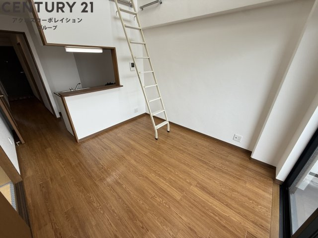 床色が明るい色合いでとても綺麗です