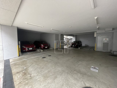 【駐車場】 | エスリード南森町駅前 | エスリード南森町駅前　宅配BOX