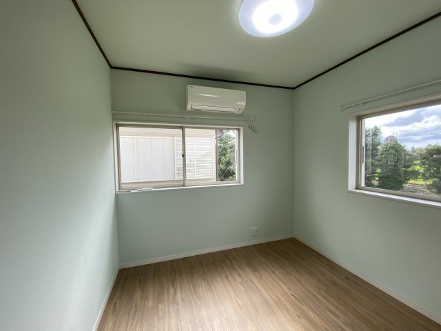 東金市北之幸谷貸家の洋室