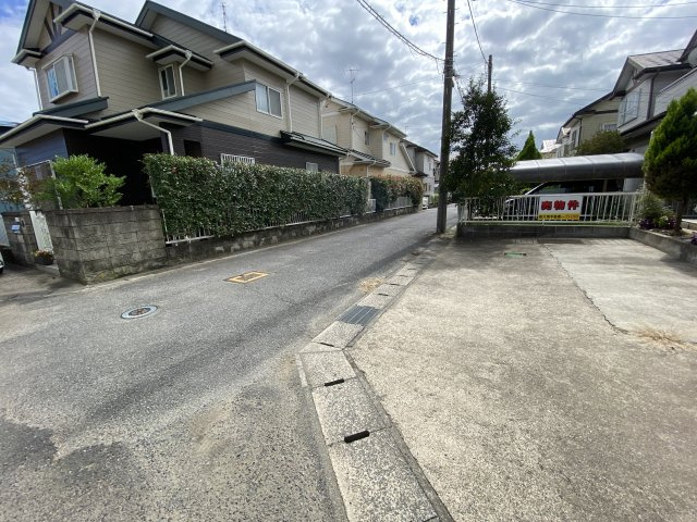 東金市北之幸谷貸家の駐車場