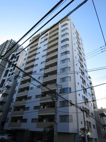 アーデンタワー北堀江の外観