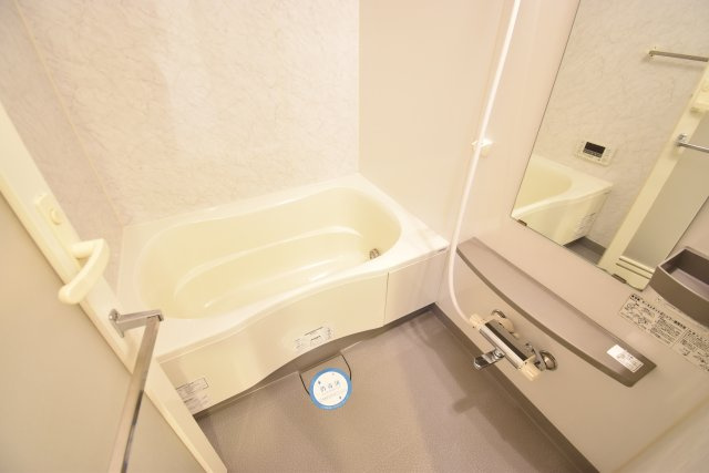 アーデンタワー北堀江の浴室