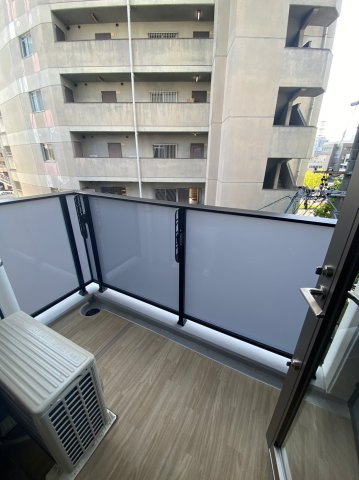 プレサンス新栄アーバンフロー　名古屋市賃貸　仲介手数料無料のバルコニー