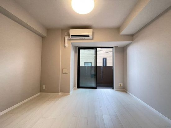 DIPS十条仲原EASTの寝室