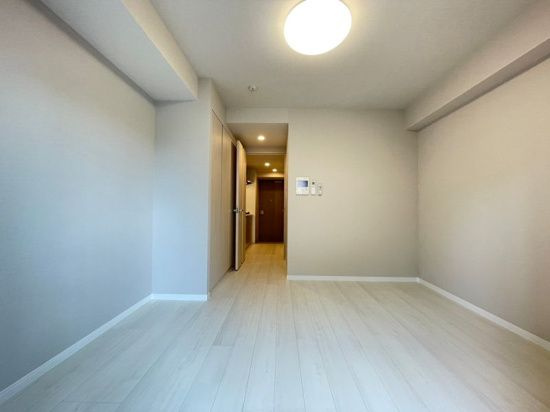 DIPS十条仲原EASTの寝室