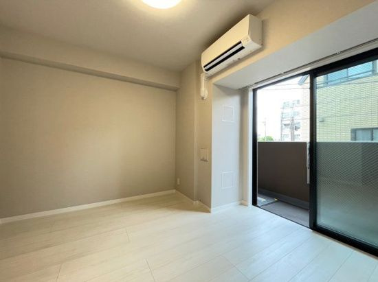 DIPS十条仲原EASTのバルコニー