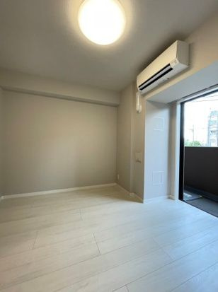 DIPS十条仲原EASTの寝室