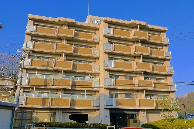 ノバ学園前Ⅲ番館の外観|外はこのようになっています